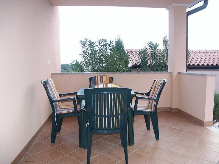Apartments Villa Fernetich Premantura Room photo